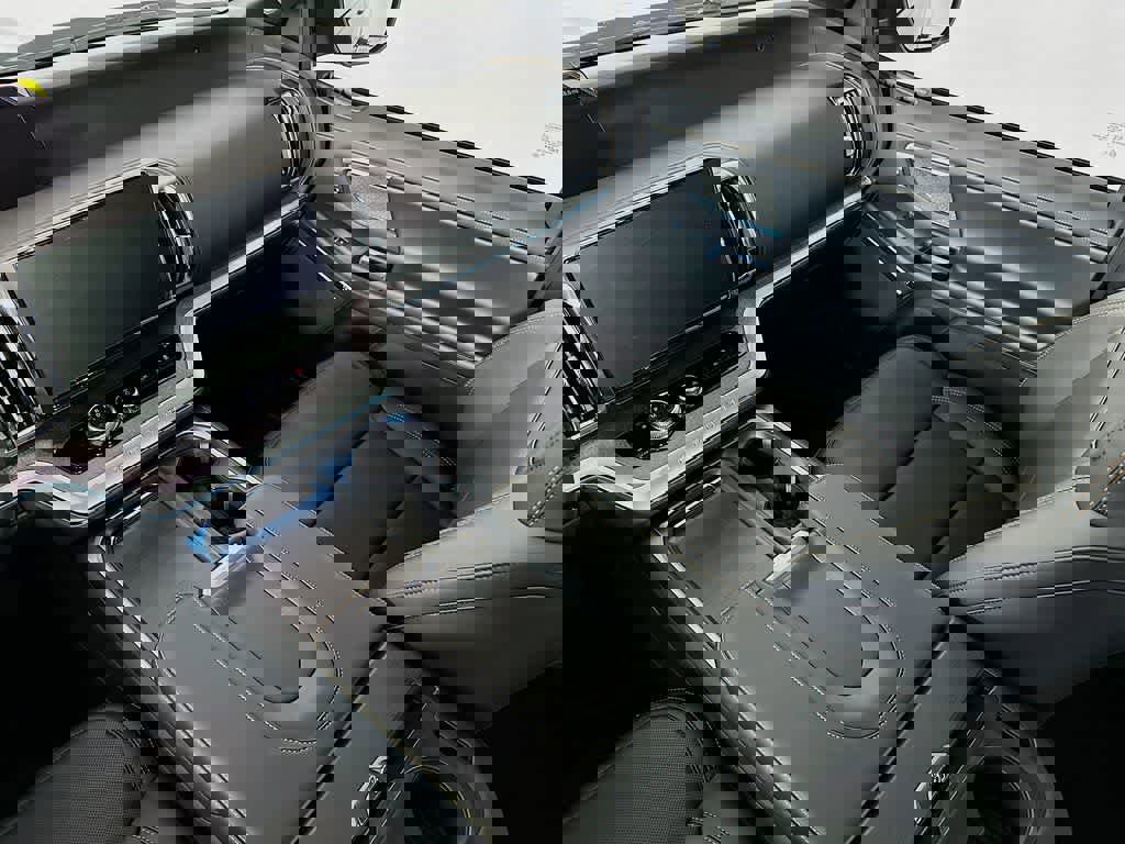 New 2026 Ford Expedition Tremor image 12