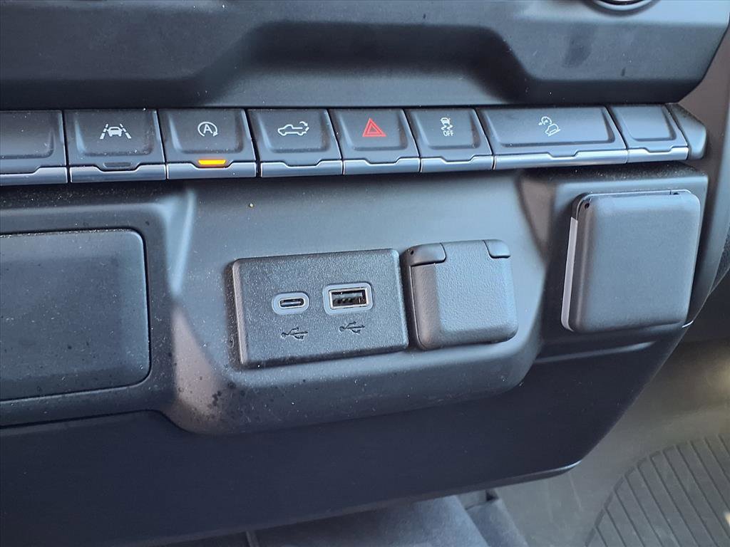 Certified 2025 Chevrolet Silverado 1500 Custom Trail Boss image 19