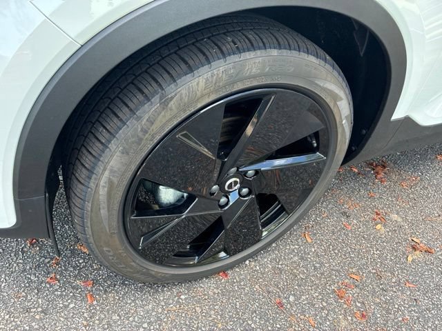 New 2026 Volvo XC40 B5 Ultra AWD/4WD image 12