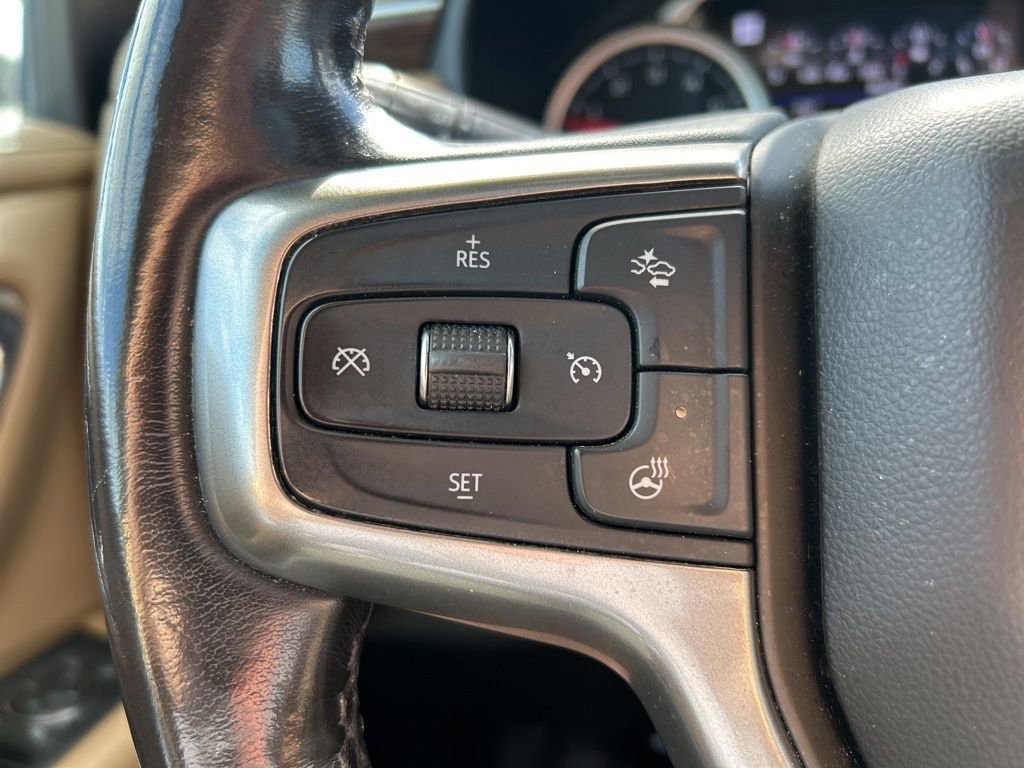 Used 2021 Chevrolet Tahoe Premier w/ Premium Package RWD image 27