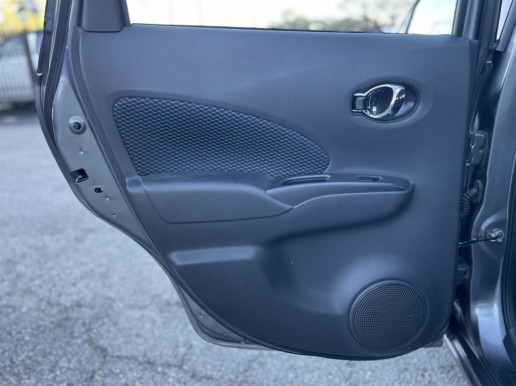 Used 2017 Nissan Versa Note SL image 41