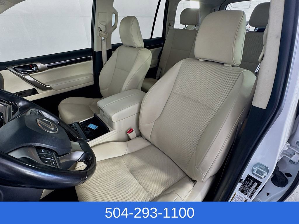 Used 2020 Lexus GX 460 Premium w/ Premium Package AWD/4WD image 11