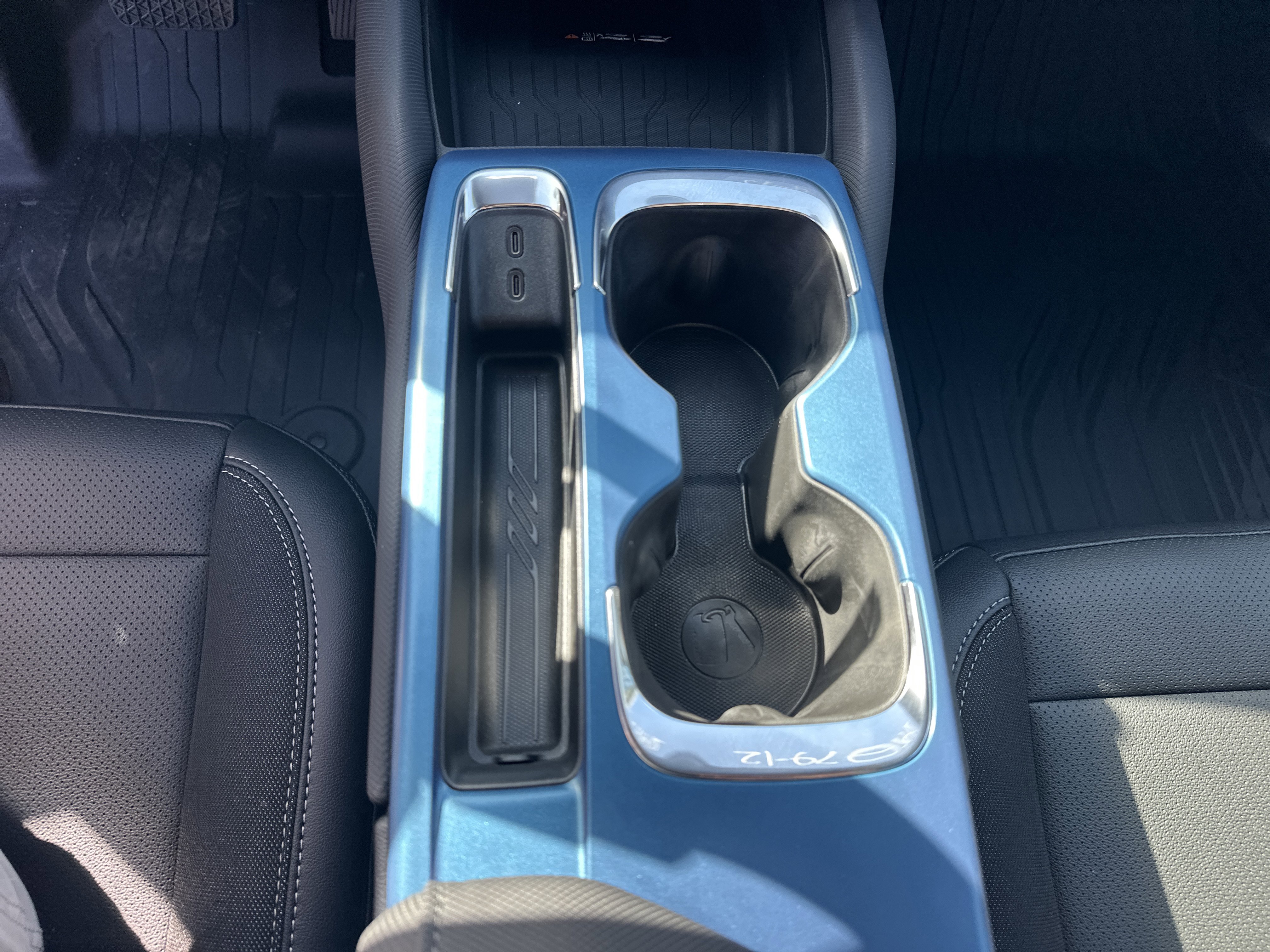 New 2026 Chevrolet Equinox EV LT image 14