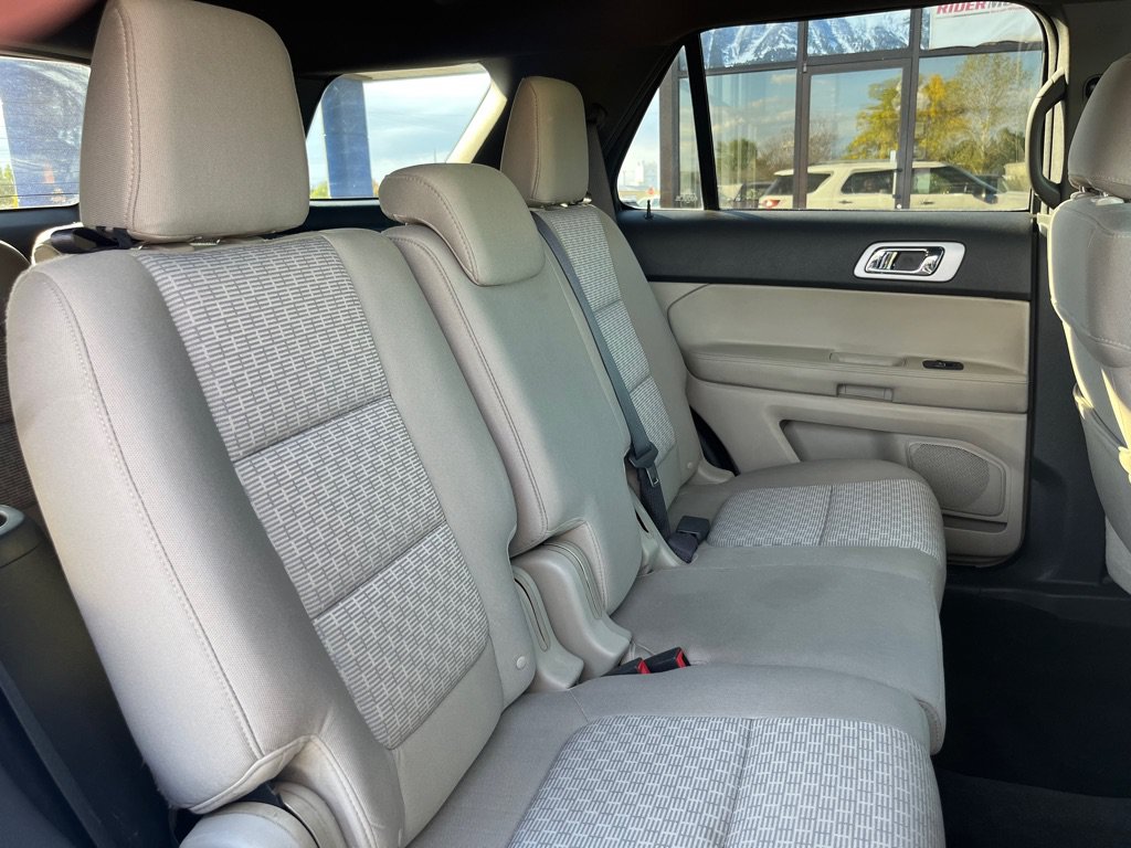 Used 2014 Ford Explorer XLT AWD/4WD image 20