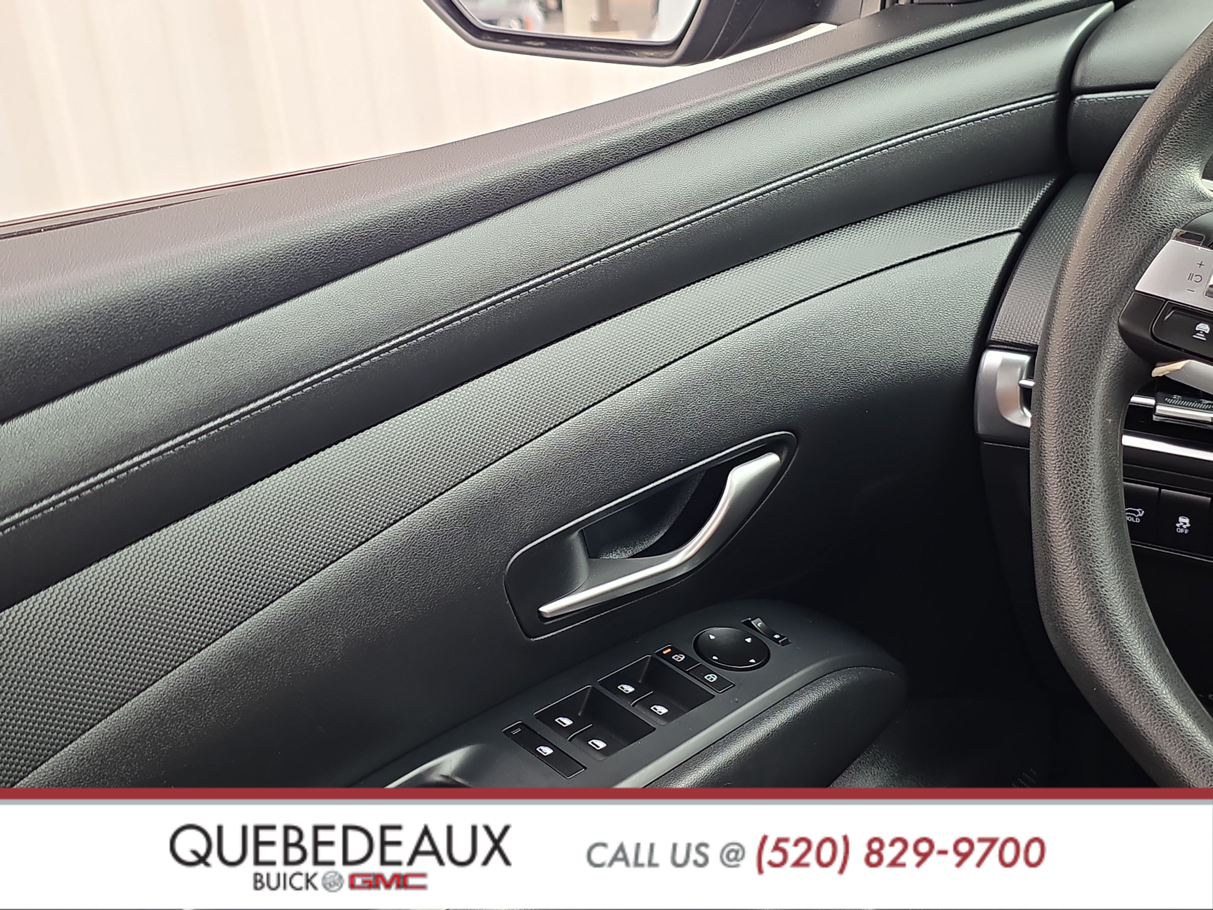 Used 2025 Hyundai Tucson SEL AWD/4WD image 22