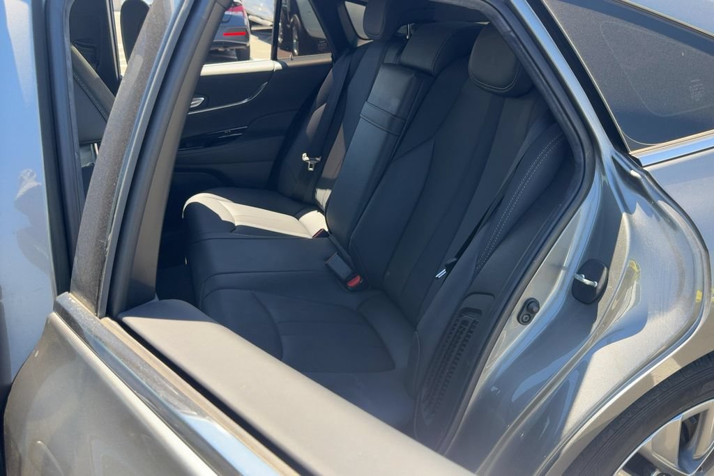 Used 2022 Toyota Mirai w/ Advanced Technology Package RWD image 12