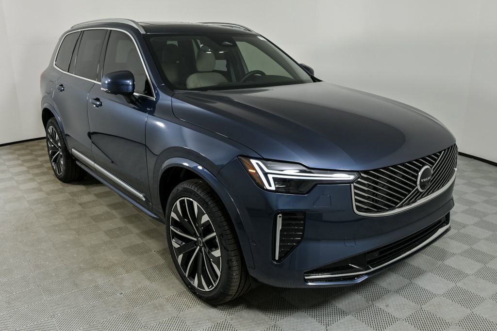Certified 2026 Volvo XC90 B6 Plus w/ Protection Package Premier image 29
