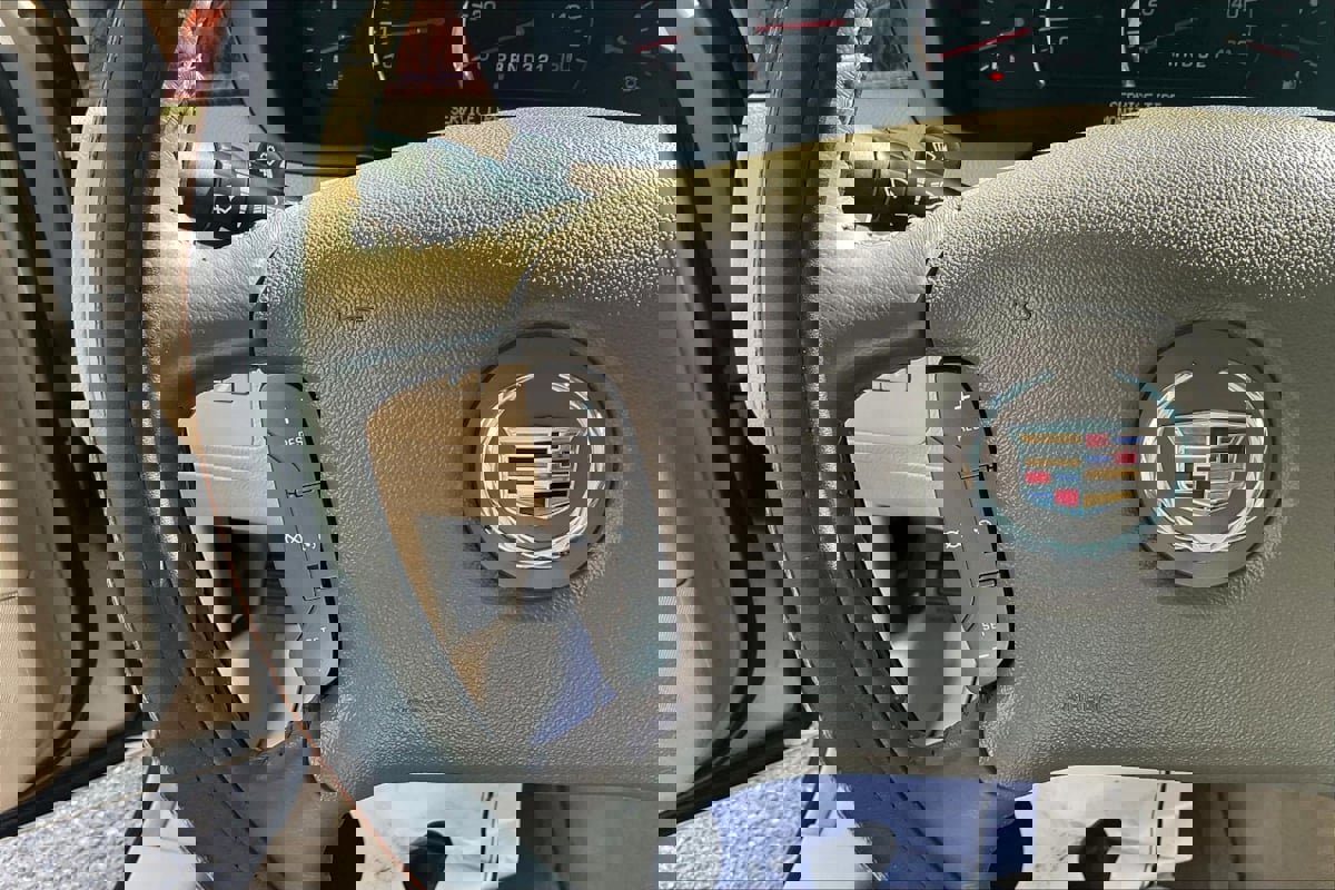 Used 2006 Cadillac DTS w/ Sun And Sound Package image 11