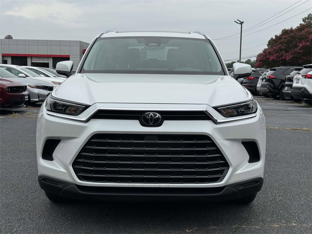 Used 2024 Toyota Grand Highlander XLE image 25
