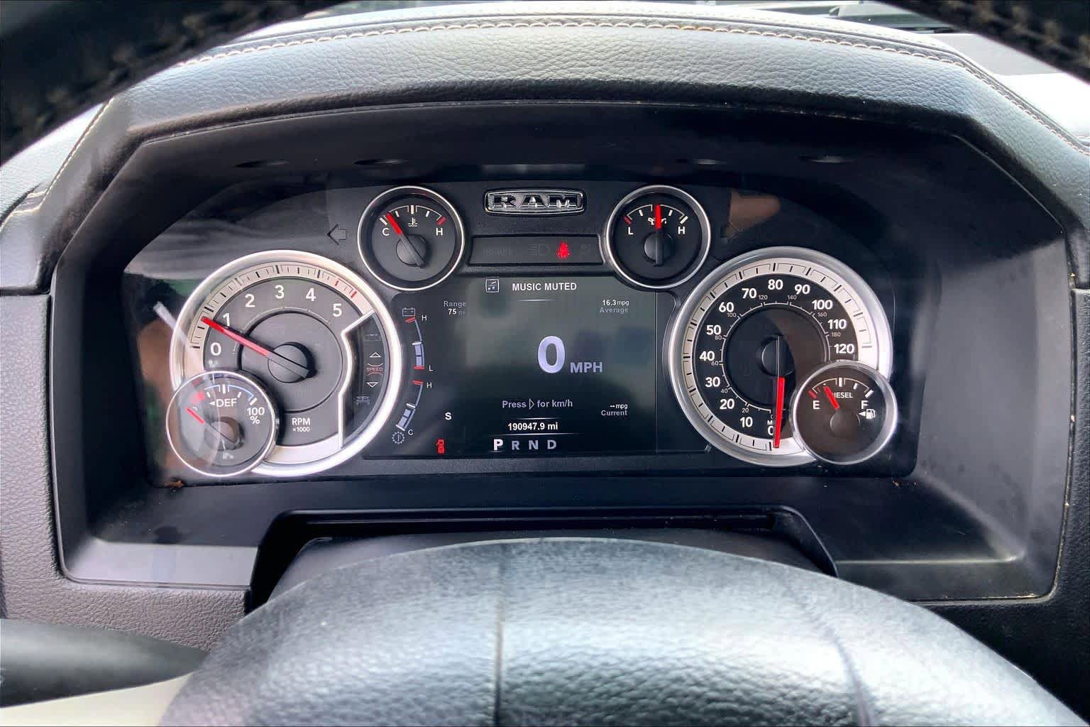 Used 2015 RAM 1500 Laramie w/ Convenience Group AWD/4WD image 24