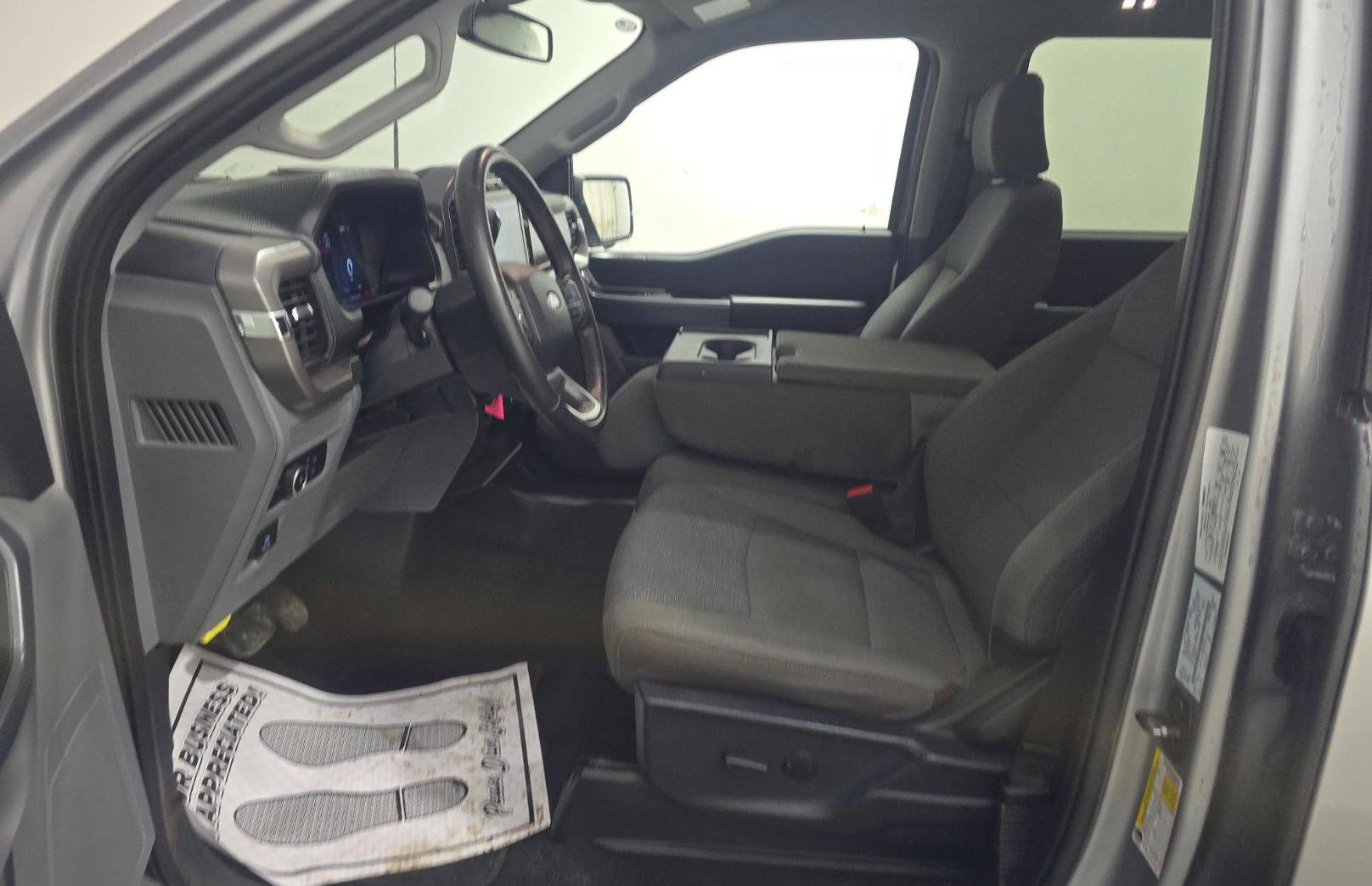 Used 2024 Ford F150 XLT w/ Tow/Haul Package image 9