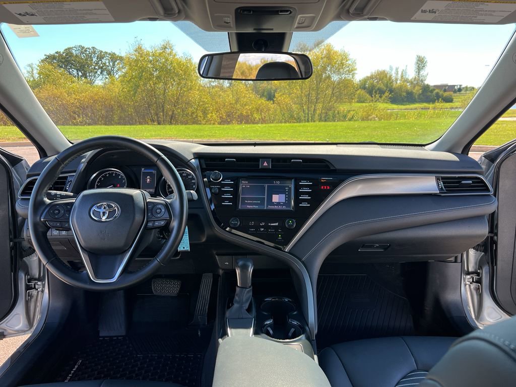 Used 2020 Toyota Camry SE image 20
