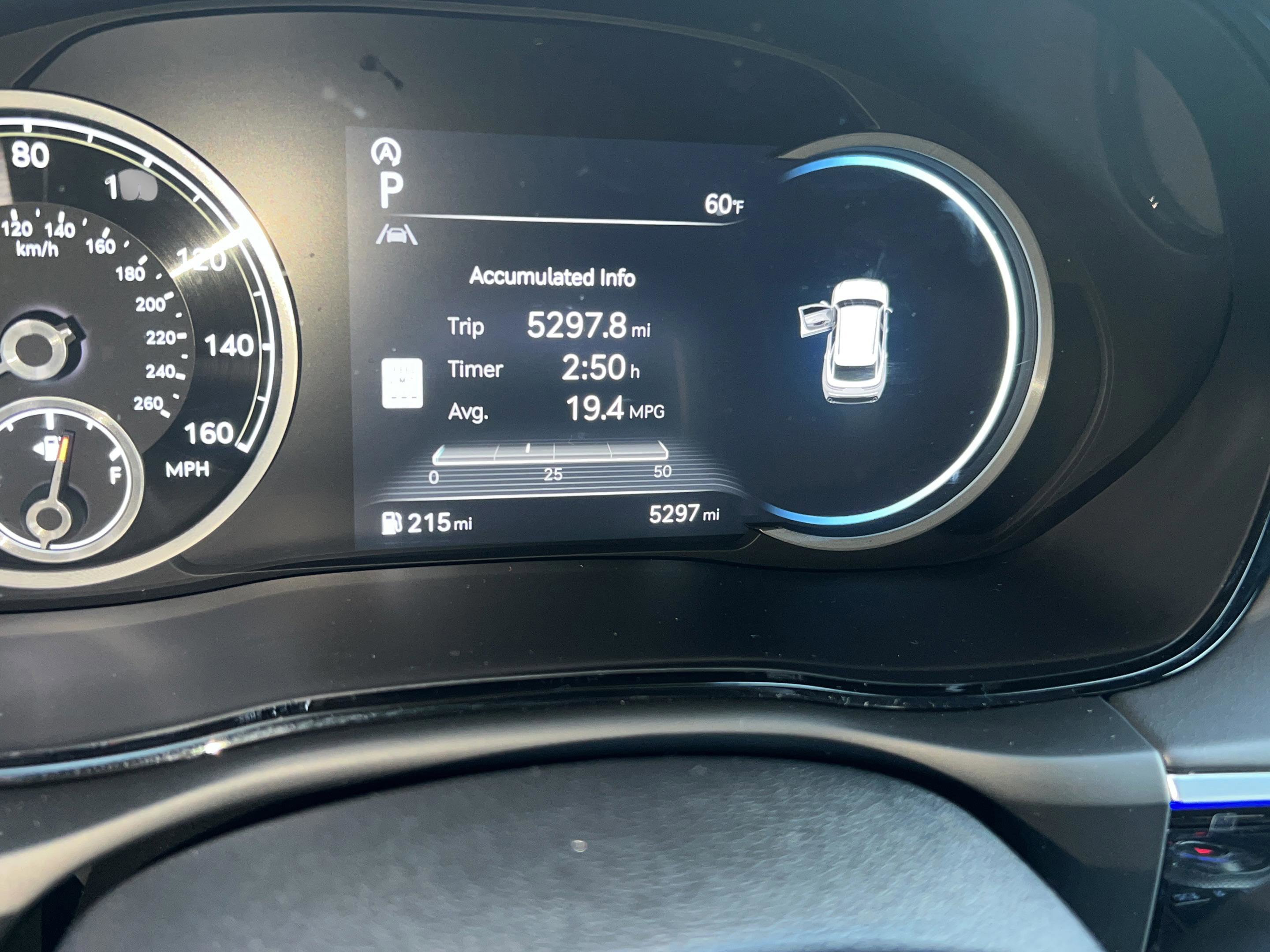 Used 2025 Genesis GV70 3.5T Sport w/ Sport Advanced Package AWD/4WD image 13