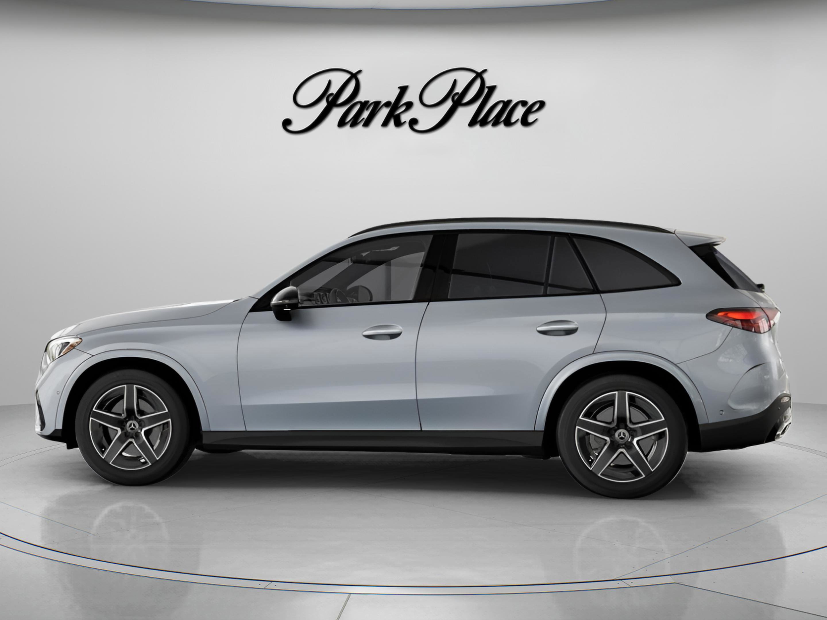 Certified 2025 Mercedes-Benz GLC 300 4MATIC w/ AMG Line image 8