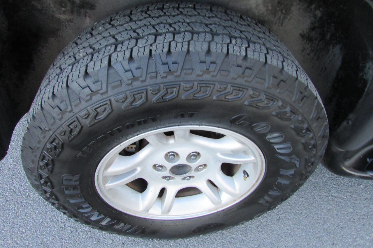 Used 2003 Dodge Durango Sport image 11