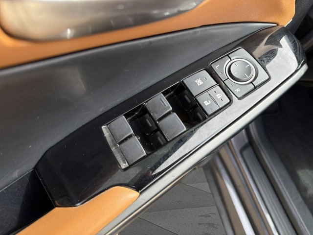 Certified 2024 Lexus IS 300 w/ Comfort Package RWD image 11