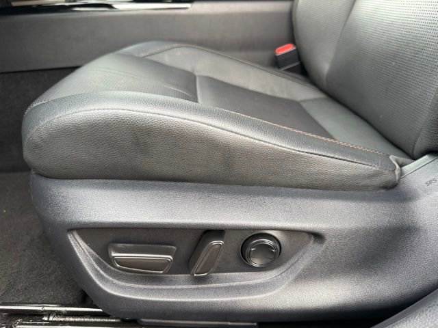 Used 2025 Toyota Camry XLE w/ Premium Plus Package image 14