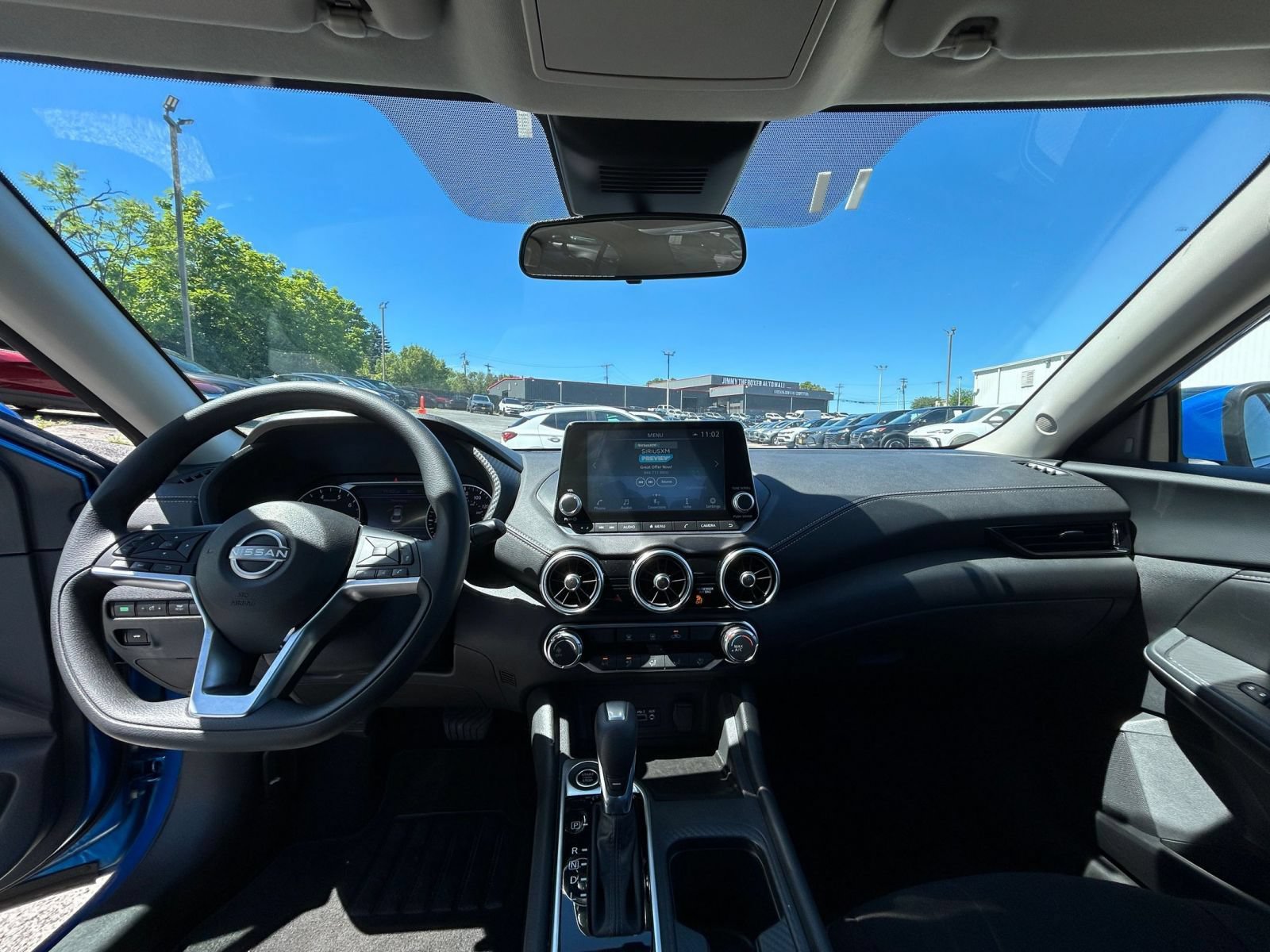 Used 2025 Nissan Sentra SV FWD image 28