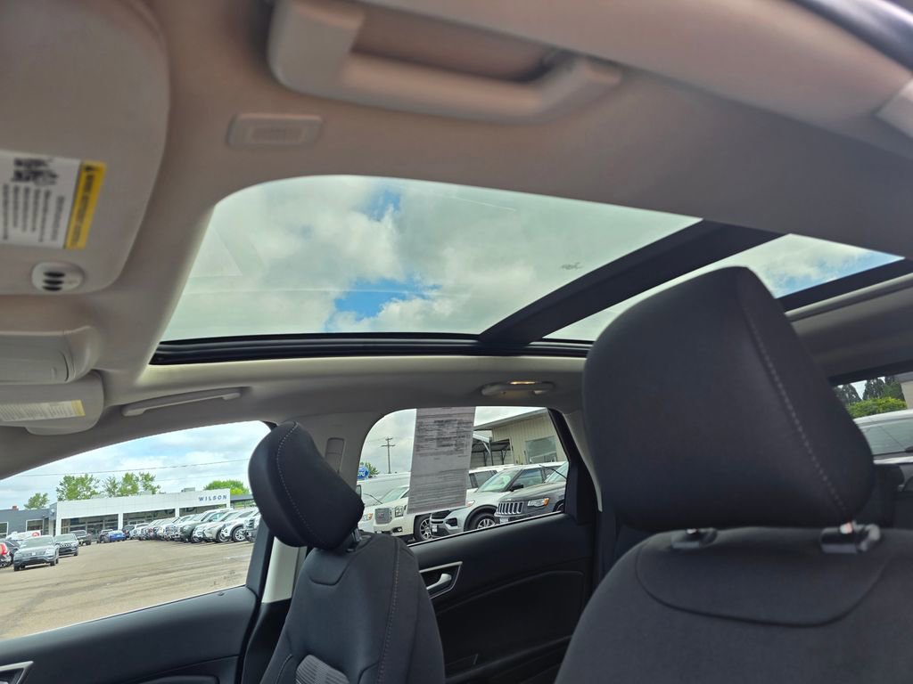 Used 2022 Ford Edge SEL w/ Convenience Package AWD/4WD image 27