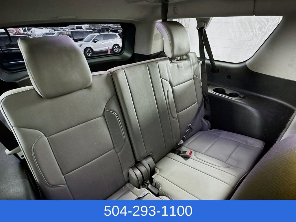Used 2019 Chevrolet Suburban LT image 28
