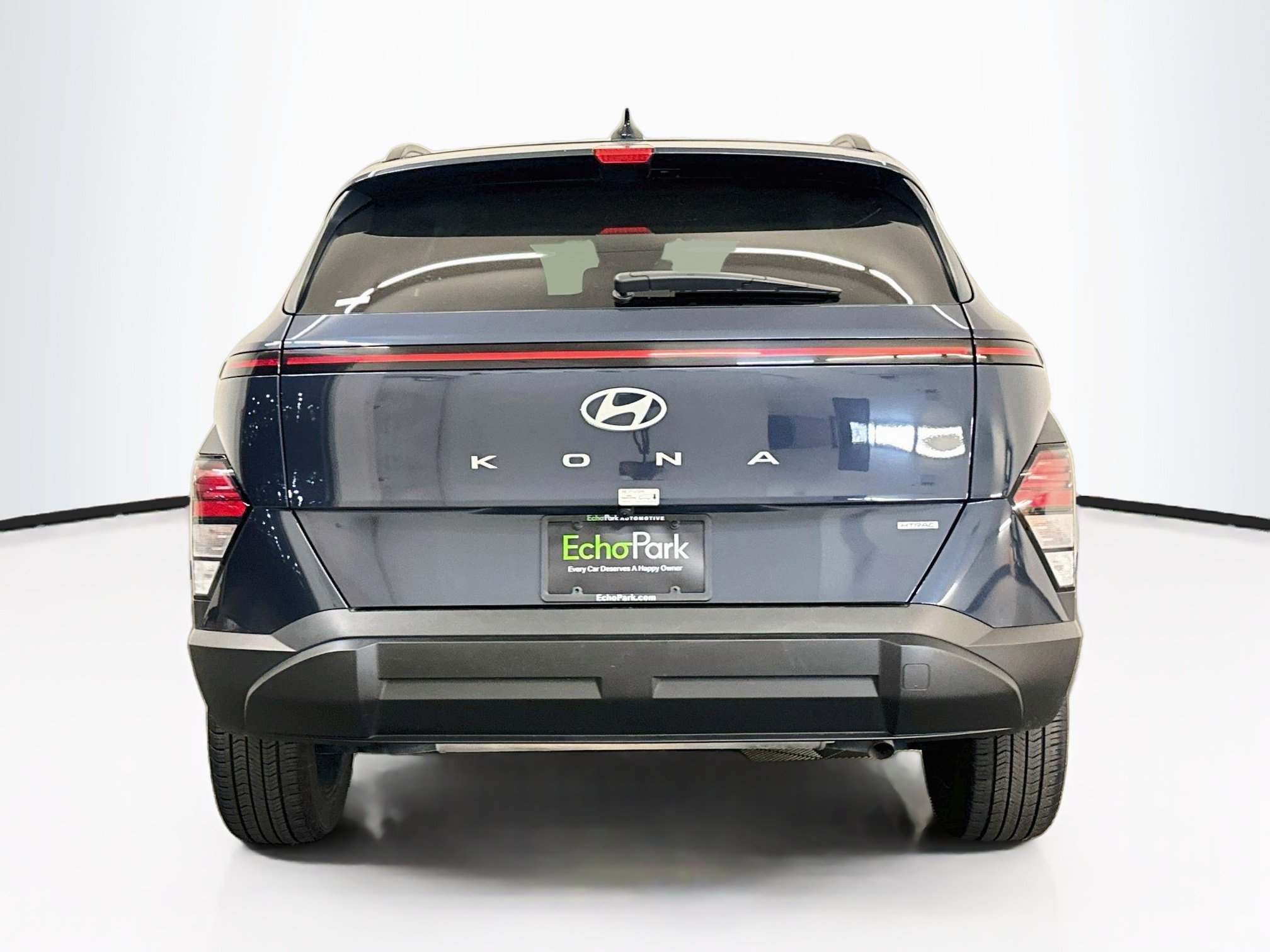 Used 2025 Hyundai Kona SEL AWD/4WD image 7