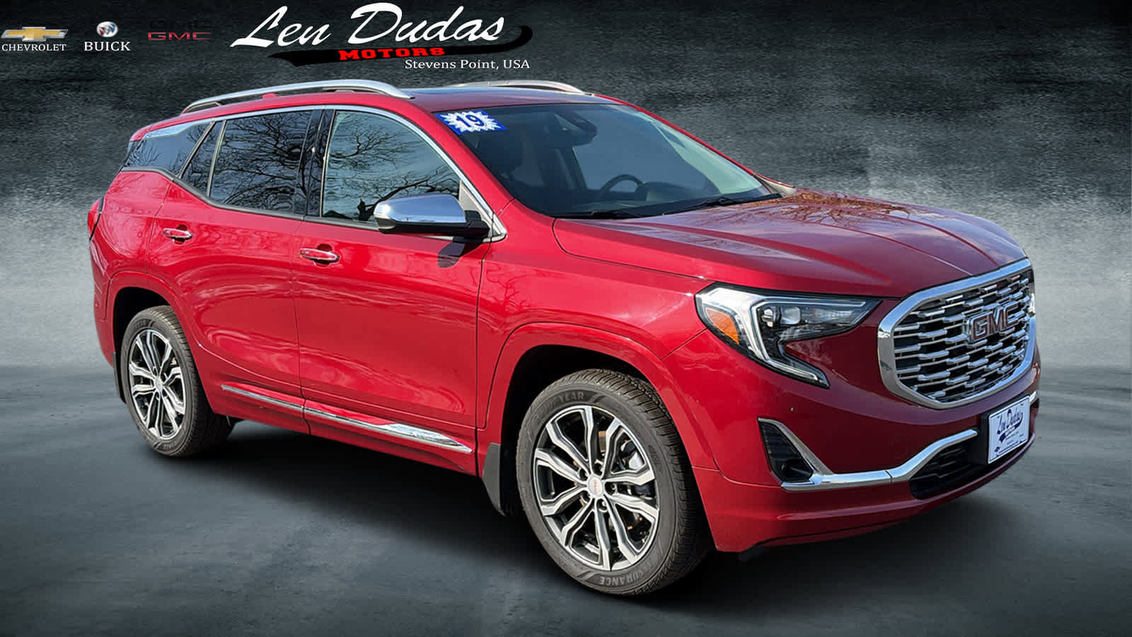 Used 2019 GMC Terrain Denali w/ Driver Alert Package II image 1