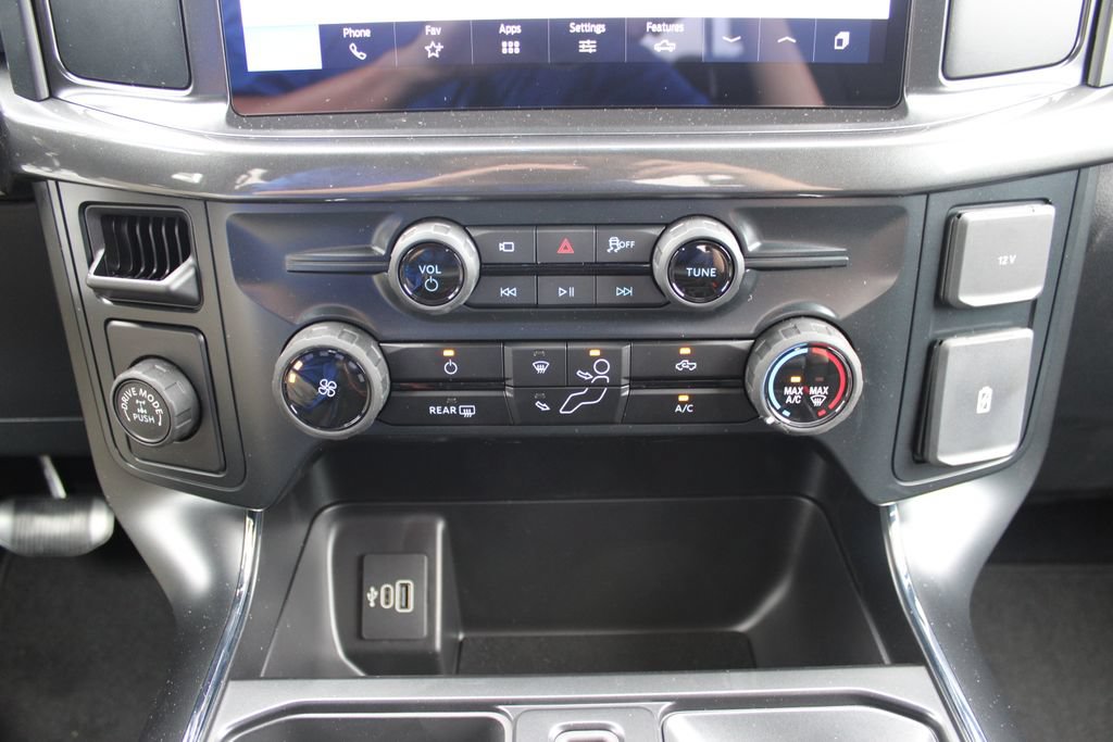 New 2026 Ford F150 STX w/ Equipment Group 200A RWD image 4