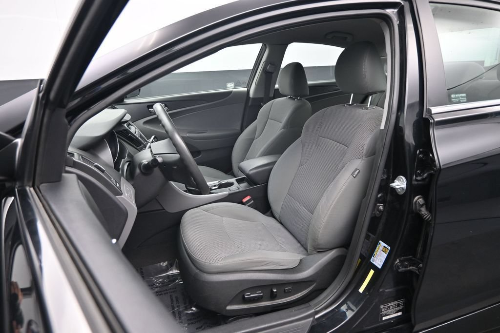 Used 2014 Hyundai Sonata GLS w/ Popular Equipment Group 2 FWD image 15