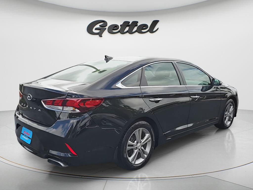 Used 2019 Hyundai Sonata SEL w/ Tech Package 02 FWD image 8