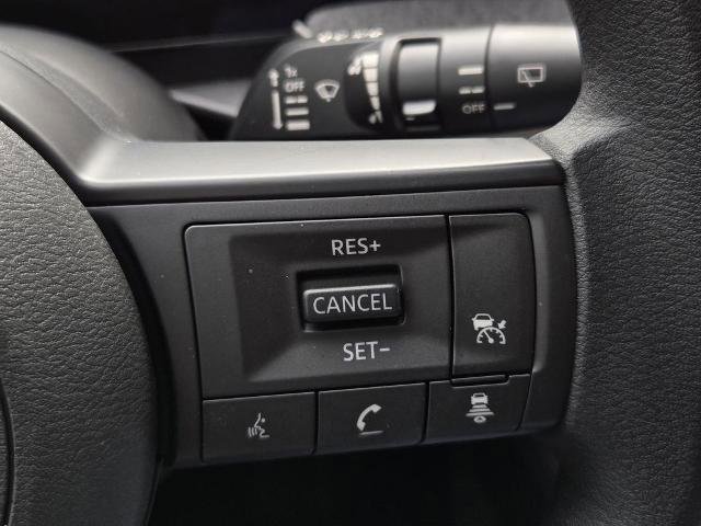 Certified 2026 Nissan Kicks SV FWD image 27