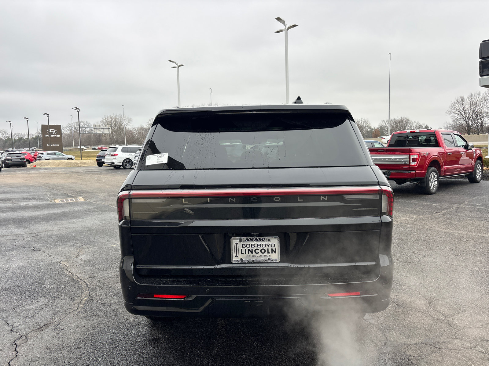 New 2026 Lincoln Navigator Reserve w/ Jet Appearance Package AWD/4WD image 6