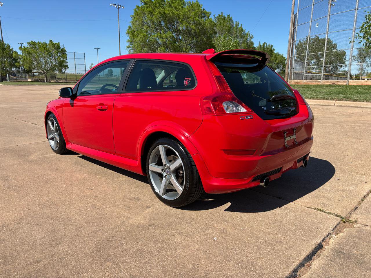 Used 2011 Volvo C30 T5 R-Design image 6