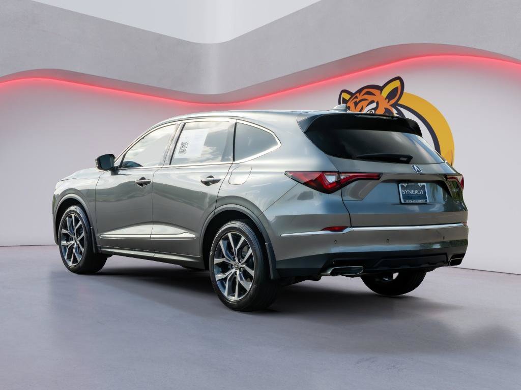 Used 2023 Acura MDX FWD w/ Technology Package image 7