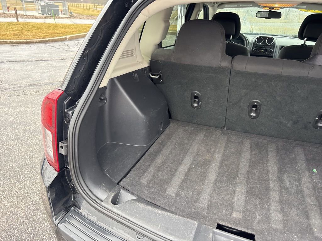 Used 2016 Jeep Compass Sport w/ Power Value Group image 9