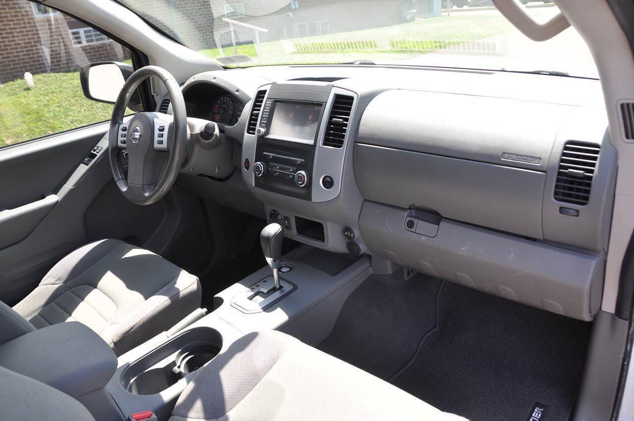 Used 2021 Nissan Frontier S AWD/4WD image 25