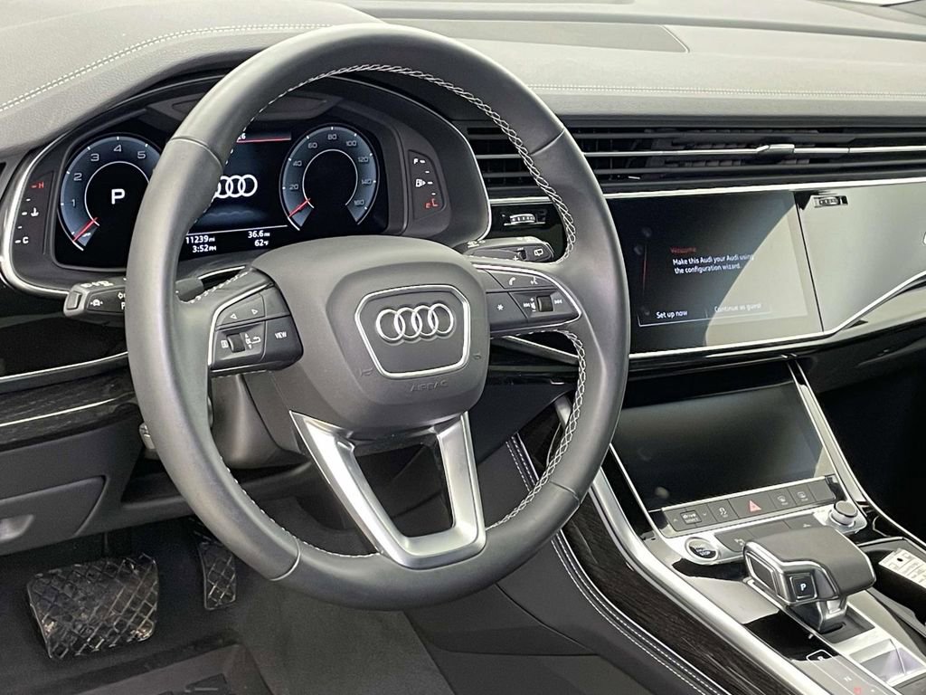 Used 2025 Audi Q7 3.0T Premium Plus image 4