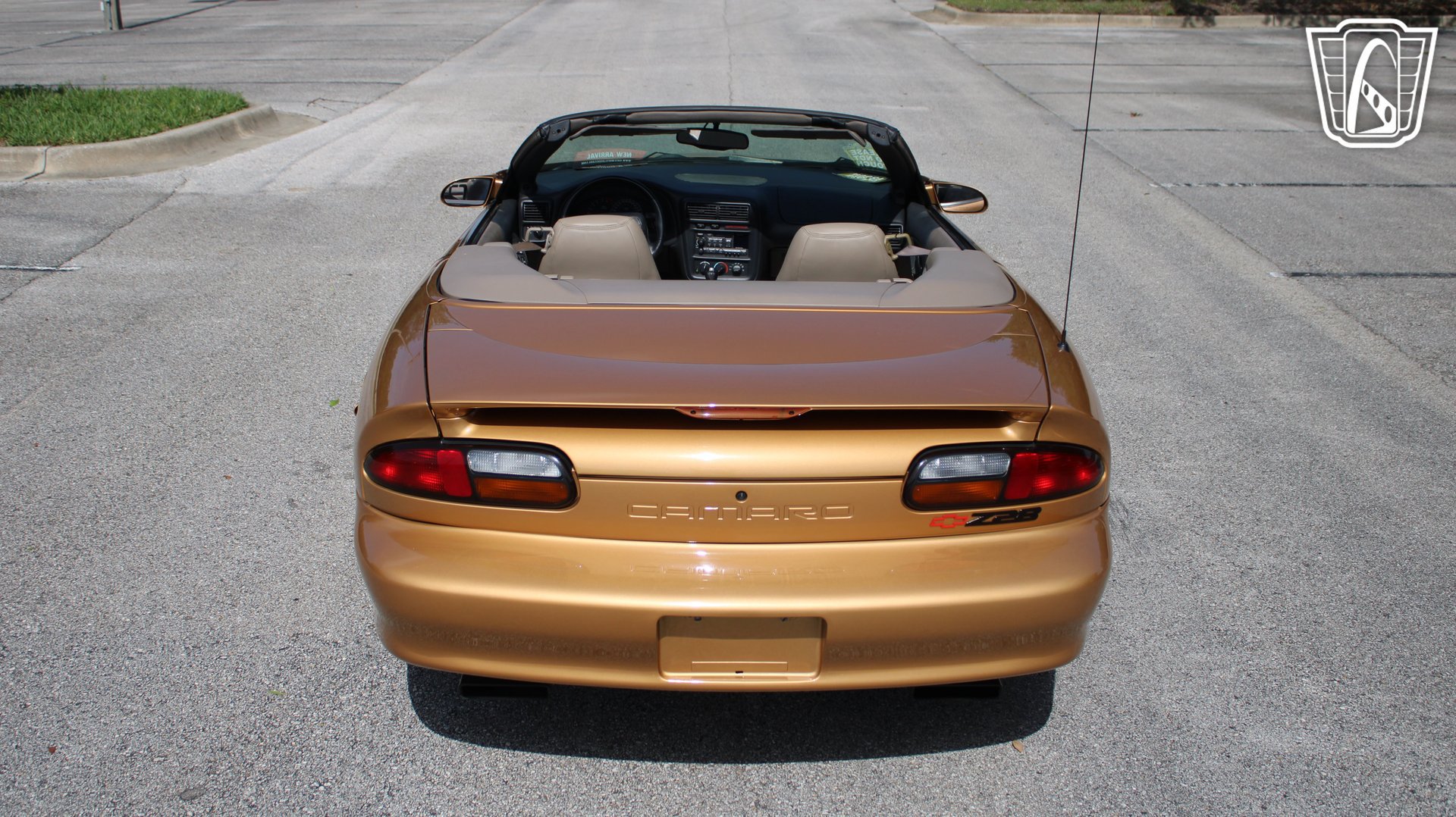 Used 1998 Chevrolet Camaro Z28 RWD image 16