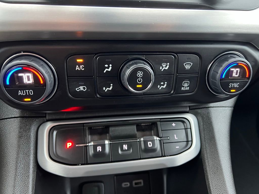 Used 2023 GMC Acadia SLE w/ Driver Convenience Package image 38