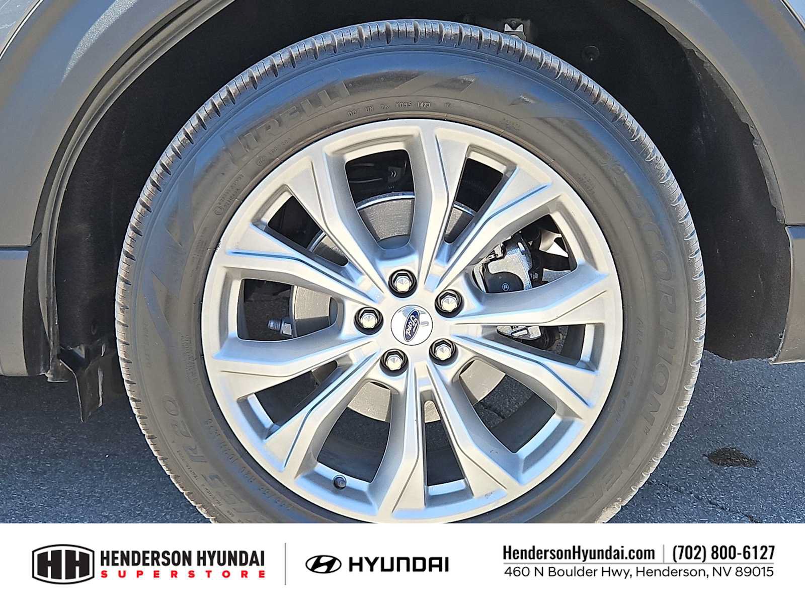 Used 2023 Ford Explorer XLT w/ Equipment Group 202A RWD image 13