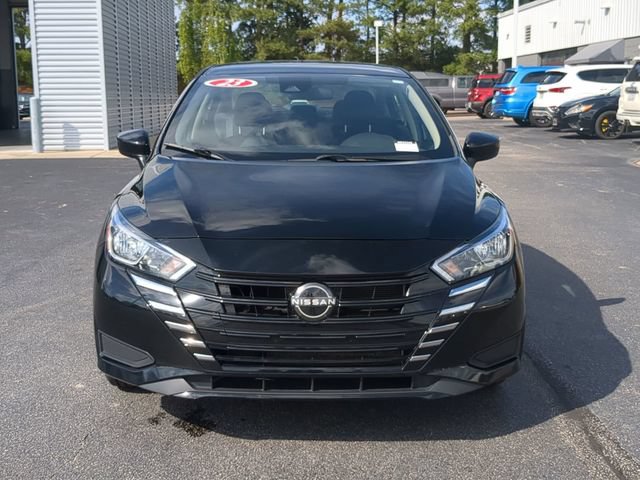 Used 2023 Nissan Versa SV FWD image 8