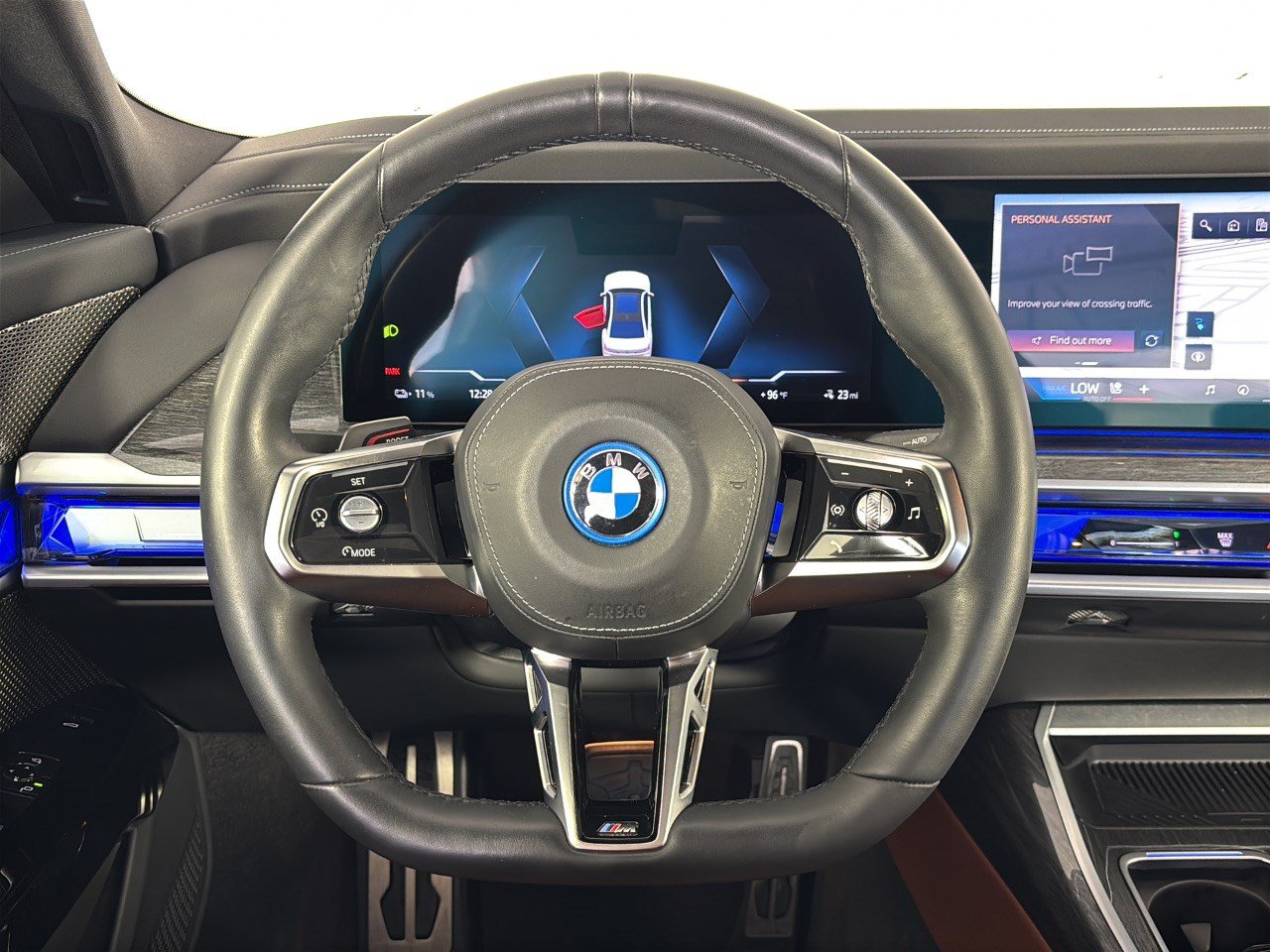 Certified 2023 BMW i7 xDrive60 AWD/4WD image 10