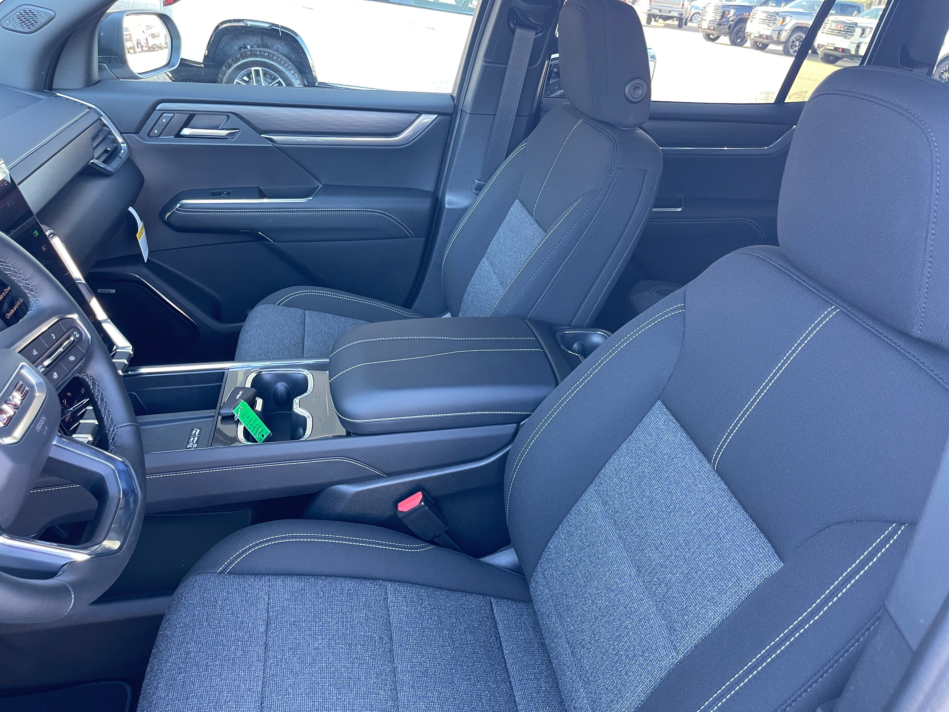 New 2026 GMC Acadia Elevation w/ Black Edition AWD/4WD image 11
