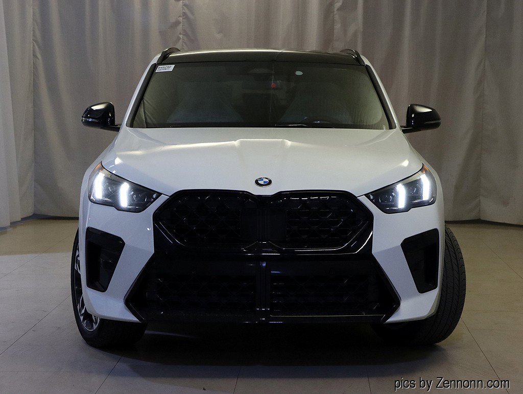 Used 2026 BMW X2 xDrive28i w/ M Sport Package AWD/4WD image 5