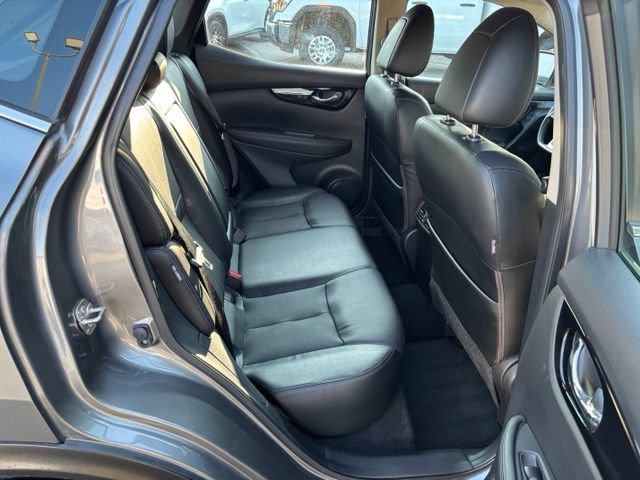 Used 2022 Nissan Rogue Sport SL AWD/4WD image 30