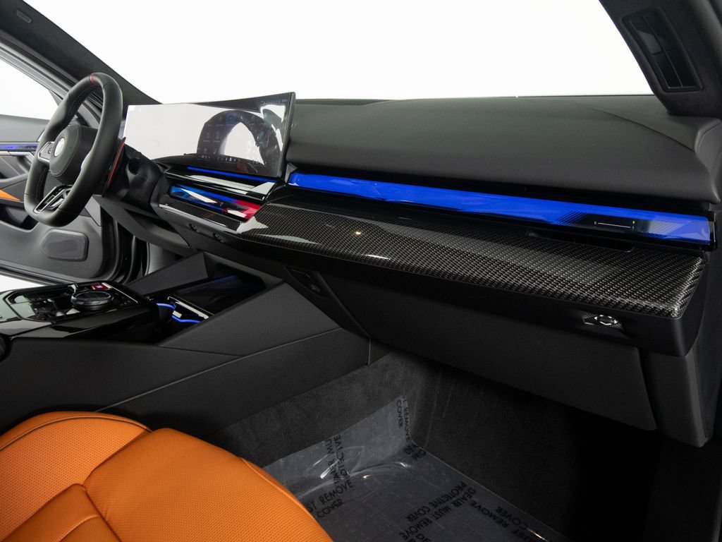 Used 2026 BMW M5 Touring AWD/4WD image 30
