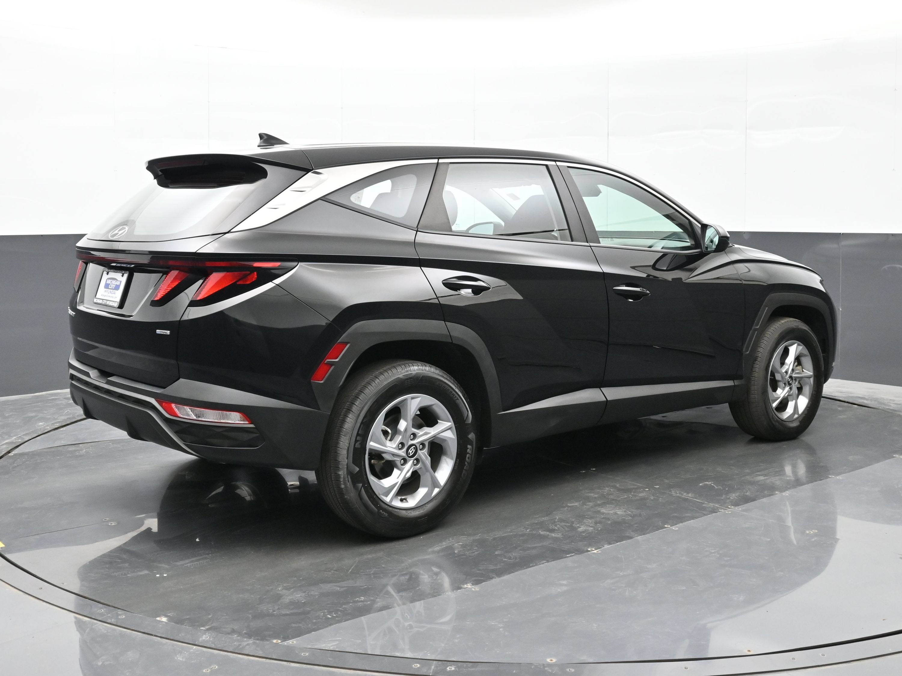 Certified 2023 Hyundai Tucson SE AWD/4WD image 6