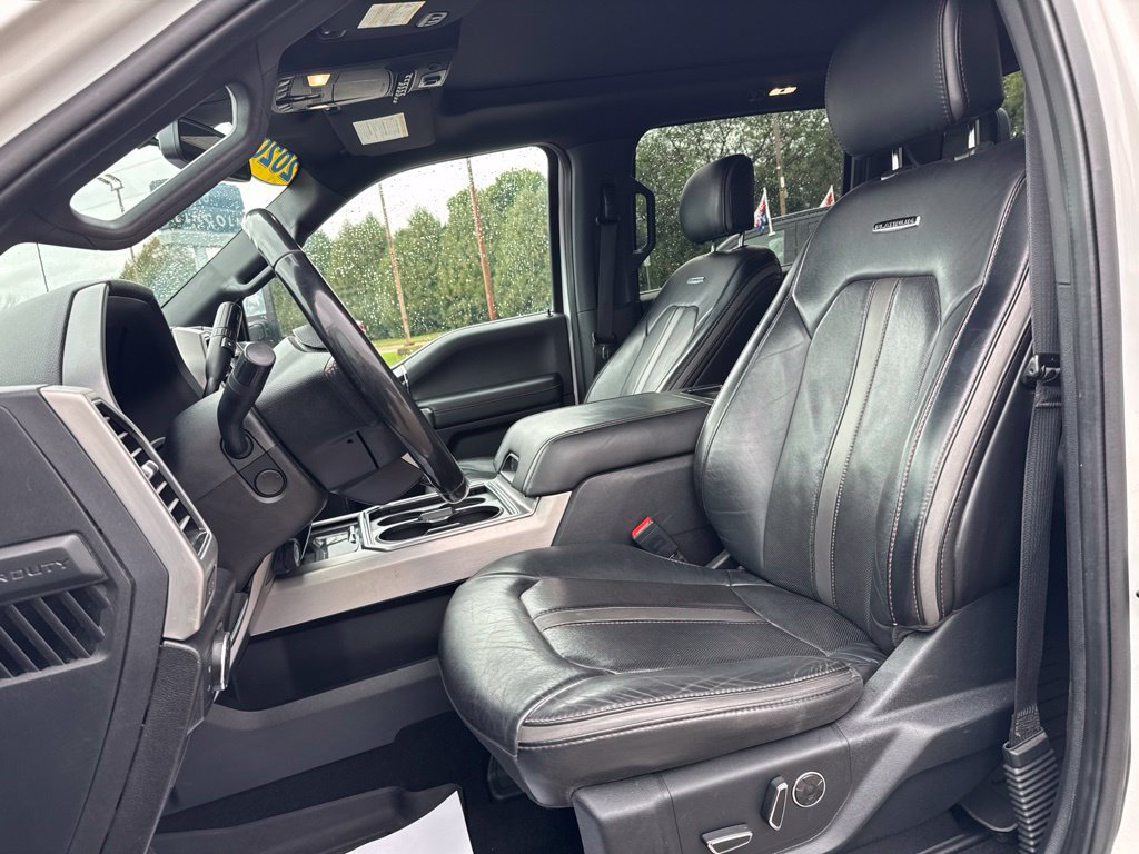 Used 2020 Ford F250 Platinum w/ FX4 Off-Road Package AWD/4WD image 10