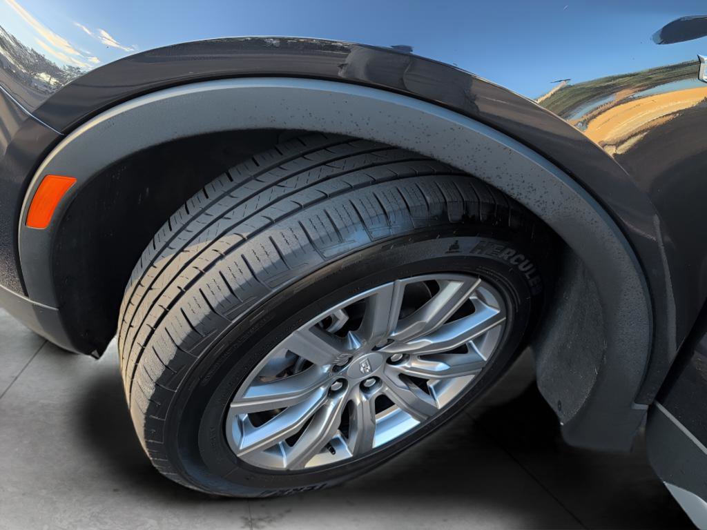 Used 2023 Cadillac XT4 Premium Luxury image 41