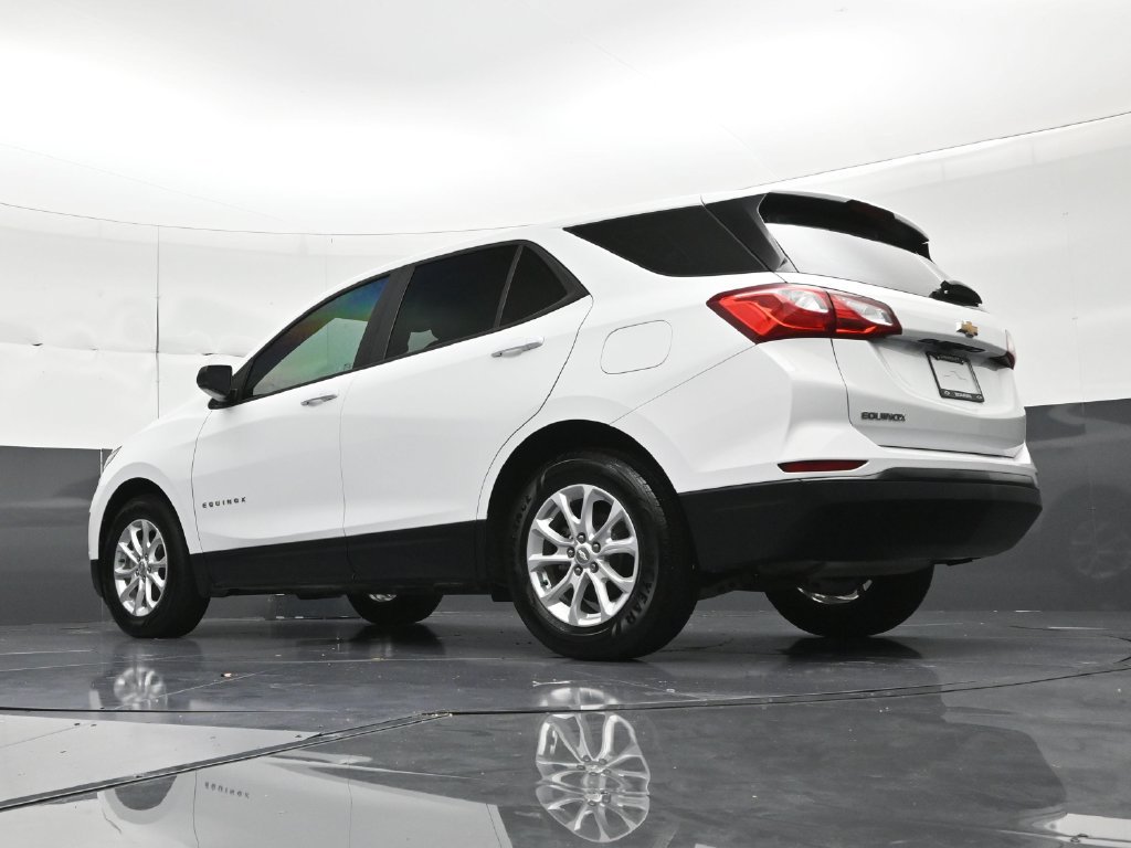 Used 2020 Chevrolet Equinox LS FWD image 25