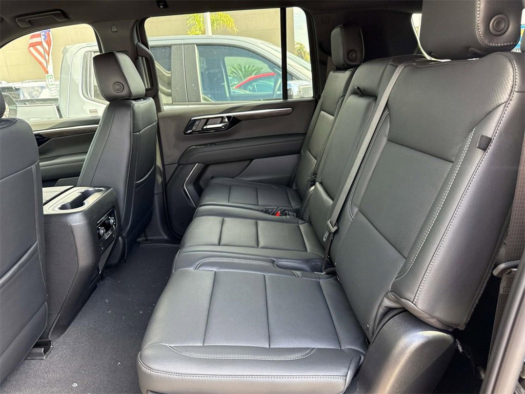 New 2026 Chevrolet Suburban LS image 26